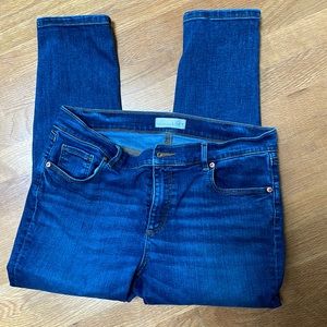 Loft Skinny Crop size 31P/12P